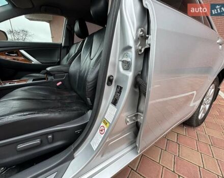 Серый Тойота Камри, объемом двигателя 3.5 л и пробегом 223 тыс. км за 8300 $, фото 50 на Automoto.ua