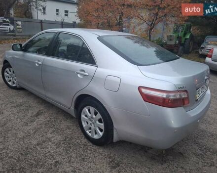 Серый Тойота Камри, объемом двигателя 2.4 л и пробегом 268 тыс. км за 7800 $, фото 8 на Automoto.ua