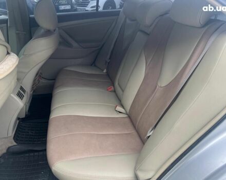 Серый Тойота Камри, объемом двигателя 2.4 л и пробегом 320 тыс. км за 5990 $, фото 23 на Automoto.ua