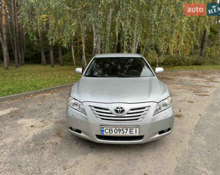 Серый Тойота Камри, объемом двигателя 3.5 л и пробегом 340 тыс. км за 8500 $, фото 1 на Automoto.ua