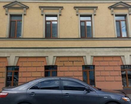 Серый Тойота Камри, объемом двигателя 3.5 л и пробегом 335 тыс. км за 10000 $, фото 3 на Automoto.ua