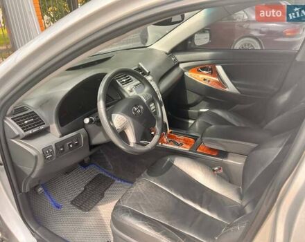 Сірий Тойота Камрі, об'ємом двигуна 2.36 л та пробігом 212 тис. км за 9800 $, фото 9 на Automoto.ua