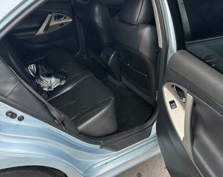 Серый Тойота Камри, объемом двигателя 2.36 л и пробегом 316 тыс. км за 8000 $, фото 9 на Automoto.ua