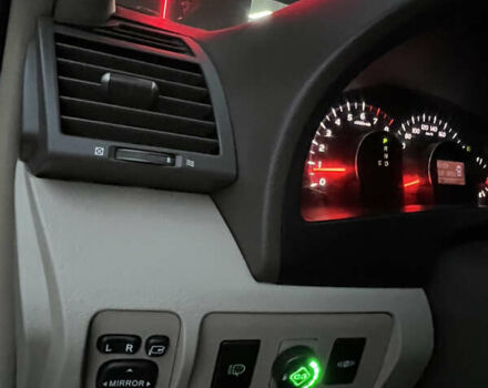 Сірий Тойота Камрі, об'ємом двигуна 3.5 л та пробігом 250 тис. км за 10500 $, фото 12 на Automoto.ua