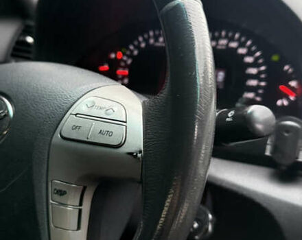 Серый Тойота Камри, объемом двигателя 2.36 л и пробегом 251 тыс. км за 7200 $, фото 21 на Automoto.ua