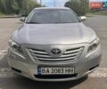 Серый Тойота Камри, объемом двигателя 2.36 л и пробегом 221 тыс. км за 9200 $, фото 1 на Automoto.ua