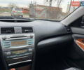 Сірий Тойота Камрі, об'ємом двигуна 3.46 л та пробігом 400 тис. км за 8800 $, фото 25 на Automoto.ua