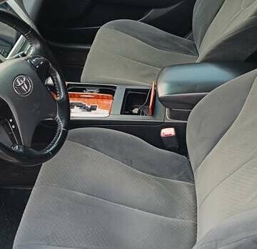 Сірий Тойота Камрі, об'ємом двигуна 2.4 л та пробігом 297 тис. км за 9150 $, фото 16 на Automoto.ua