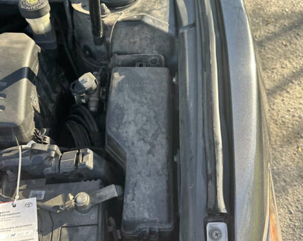 Серый Тойота Камри, объемом двигателя 3.46 л и пробегом 340 тыс. км за 12400 $, фото 17 на Automoto.ua