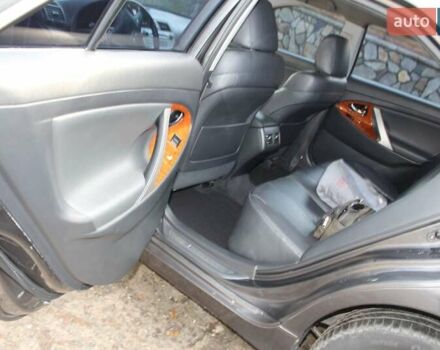 Серый Тойота Камри, объемом двигателя 2.36 л и пробегом 188 тыс. км за 10200 $, фото 17 на Automoto.ua