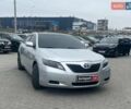 Серый Тойота Камри, объемом двигателя 2.4 л и пробегом 320 тыс. км за 5990 $, фото 11 на Automoto.ua