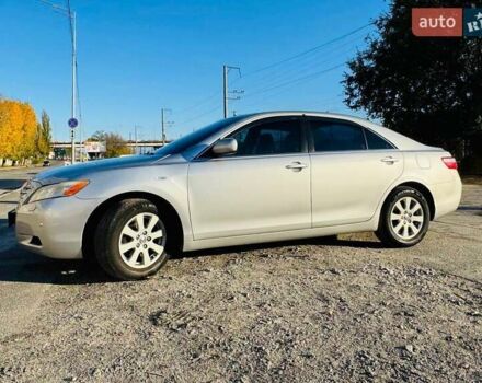 Серый Тойота Камри, объемом двигателя 2.36 л и пробегом 179 тыс. км за 9700 $, фото 5 на Automoto.ua