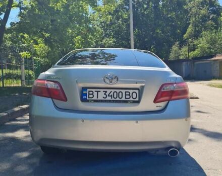 Серый Тойота Камри, объемом двигателя 2.36 л и пробегом 230 тыс. км за 7300 $, фото 1 на Automoto.ua