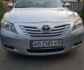 Серый Тойота Камри, объемом двигателя 2.4 л и пробегом 359 тыс. км за 8900 $, фото 1 на Automoto.ua