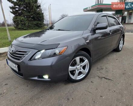 Серый Тойота Камри, объемом двигателя 2.36 л и пробегом 285 тыс. км за 9200 $, фото 1 на Automoto.ua