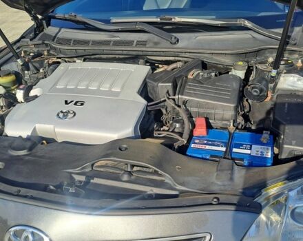 Сірий Тойота Камрі, об'ємом двигуна 3.5 л та пробігом 235 тис. км за 8200 $, фото 10 на Automoto.ua