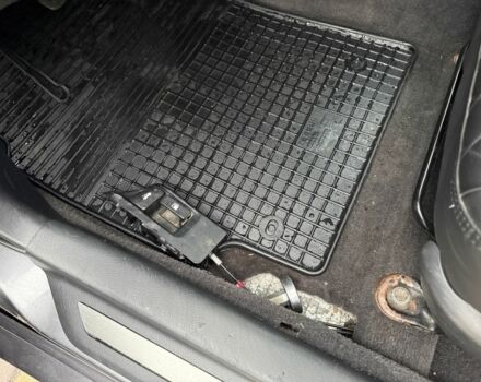 Сірий Тойота Камрі, об'ємом двигуна 2.4 л та пробігом 326 тис. км за 7500 $, фото 13 на Automoto.ua