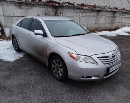Серый Тойота Камри, объемом двигателя 2.36 л и пробегом 270 тыс. км за 8000 $, фото 3 на Automoto.ua