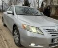Сірий Тойота Камрі, об'ємом двигуна 3.46 л та пробігом 258 тис. км за 8950 $, фото 2 на Automoto.ua