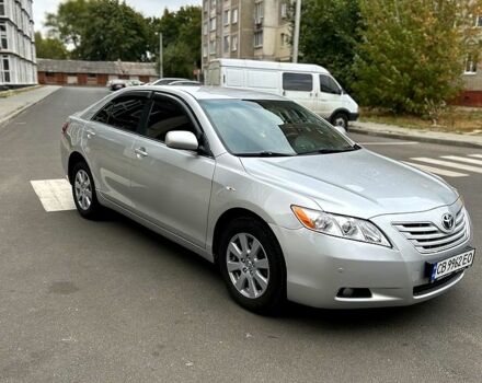 Серый Тойота Камри, объемом двигателя 2.4 л и пробегом 370 тыс. км за 7300 $, фото 5 на Automoto.ua