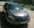 Сірий Тойота Камрі, об'ємом двигуна 2.4 л та пробігом 147 тис. км за 9500 $, фото 1 на Automoto.ua