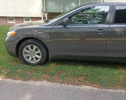 Серый Тойота Камри, объемом двигателя 2.4 л и пробегом 213 тыс. км за 9300 $, фото 16 на Automoto.ua