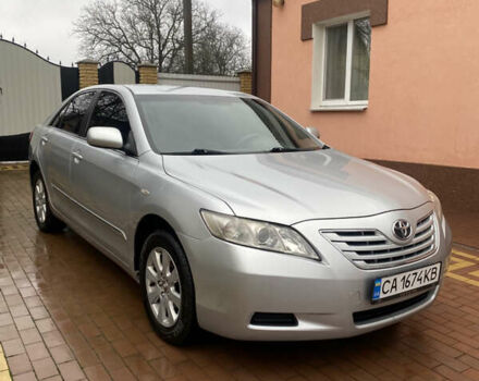 Серый Тойота Камри, объемом двигателя 2.36 л и пробегом 300 тыс. км за 8200 $, фото 2 на Automoto.ua