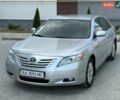 Сірий Тойота Камрі, об'ємом двигуна 2.4 л та пробігом 146 тис. км за 10900 $, фото 1 на Automoto.ua