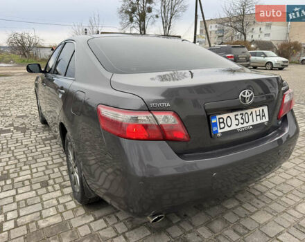 Сірий Тойота Камрі, об'ємом двигуна 3.46 л та пробігом 400 тис. км за 8800 $, фото 6 на Automoto.ua