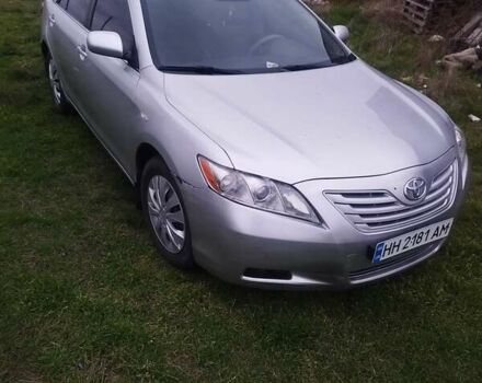 Сірий Тойота Камрі, об'ємом двигуна 2.4 л та пробігом 133 тис. км за 6000 $, фото 4 на Automoto.ua