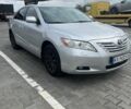 Сірий Тойота Камрі, об'ємом двигуна 3.5 л та пробігом 298 тис. км за 9022 $, фото 1 на Automoto.ua