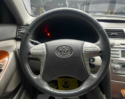 Сірий Тойота Камрі, об'ємом двигуна 3.5 л та пробігом 226 тис. км за 8500 $, фото 15 на Automoto.ua