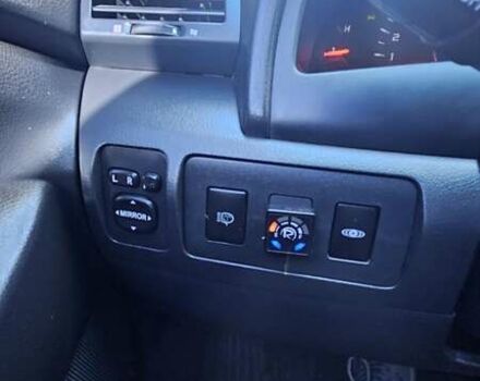 Серый Тойота Камри, объемом двигателя 2.4 л и пробегом 358 тыс. км за 10000 $, фото 25 на Automoto.ua