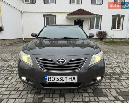 Сірий Тойота Камрі, об'ємом двигуна 3.46 л та пробігом 400 тис. км за 8800 $, фото 13 на Automoto.ua