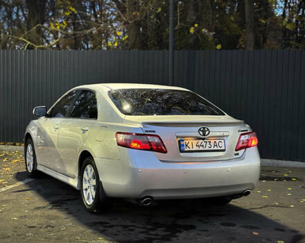 Тойота Камри 2008 в Броварах на Automoto.ua Серый Тойота Камри, объемом двигателя 3.5 л и пробегом 230 тыс. км за 9400 $, фото 5 на Automoto.ua