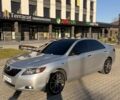 Серый Тойота Камри, объемом двигателя 2.4 л и пробегом 400 тыс. км за 9999 $, фото 3 на Automoto.ua