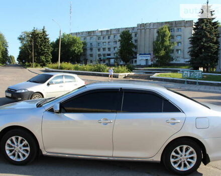 Серый Тойота Камри, объемом двигателя 2.5 л и пробегом 168 тыс. км за 15100 $, фото 18 на Automoto.ua