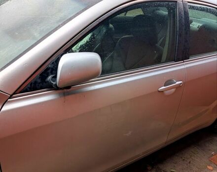 Серый Тойота Камри, объемом двигателя 2.4 л и пробегом 176 тыс. км за 3500 $, фото 3 на Automoto.ua