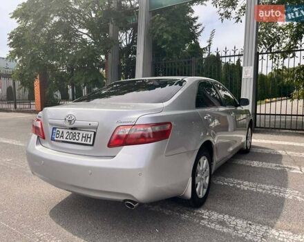 Сірий Тойота Камрі, об'ємом двигуна 2.36 л та пробігом 212 тис. км за 9800 $, фото 12 на Automoto.ua