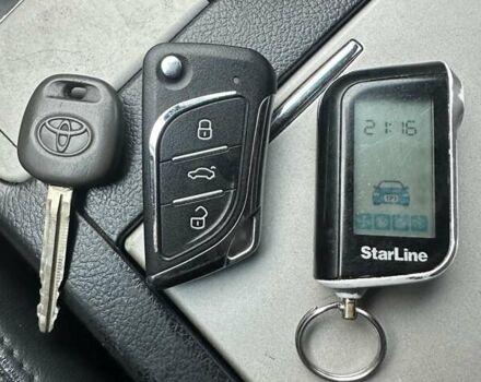 Серый Тойота Камри, объемом двигателя 2.36 л и пробегом 316 тыс. км за 8000 $, фото 13 на Automoto.ua