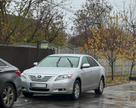 Сірий Тойота Камрі, об'ємом двигуна 0 л та пробігом 202 тис. км за 10400 $, фото 2 на Automoto.ua