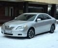 Серый Тойота Камри, объемом двигателя 2.4 л и пробегом 123 тыс. км за 8300 $, фото 1 на Automoto.ua