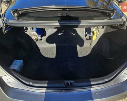 Серый Тойота Камри, объемом двигателя 2.4 л и пробегом 358 тыс. км за 10000 $, фото 30 на Automoto.ua