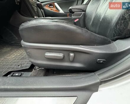 Серый Тойота Камри, объемом двигателя 3.5 л и пробегом 223 тыс. км за 8300 $, фото 49 на Automoto.ua