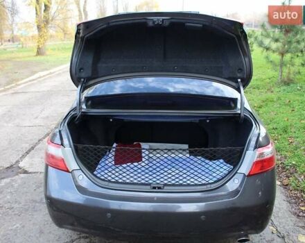 Серый Тойота Камри, объемом двигателя 2.36 л и пробегом 188 тыс. км за 10200 $, фото 4 на Automoto.ua