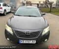 Серый Тойота Камри, объемом двигателя 3.5 л и пробегом 400 тыс. км за 8300 $, фото 1 на Automoto.ua