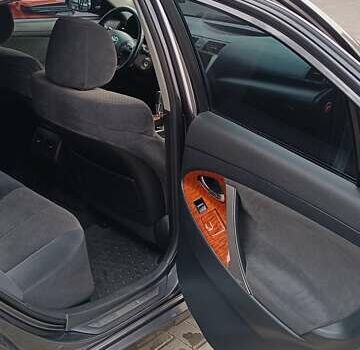 Сірий Тойота Камрі, об'ємом двигуна 2.4 л та пробігом 297 тис. км за 9150 $, фото 7 на Automoto.ua