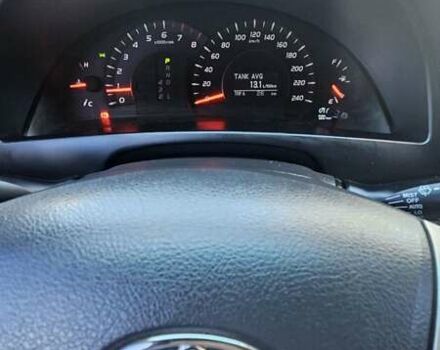 Серый Тойота Камри, объемом двигателя 2.4 л и пробегом 358 тыс. км за 10000 $, фото 26 на Automoto.ua