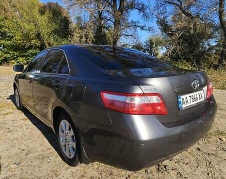 Серый Тойота Камри, объемом двигателя 2.4 л и пробегом 358 тыс. км за 10000 $, фото 19 на Automoto.ua