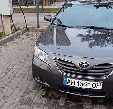 Сірий Тойота Камрі, об'ємом двигуна 2.4 л та пробігом 297 тис. км за 9150 $, фото 21 на Automoto.ua